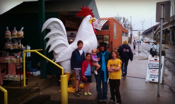 minneapolis farmers market chicken