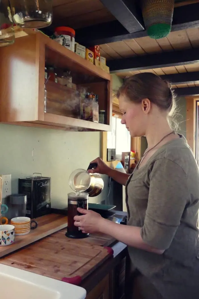 tiny house lifestyle 200 square feet home mn