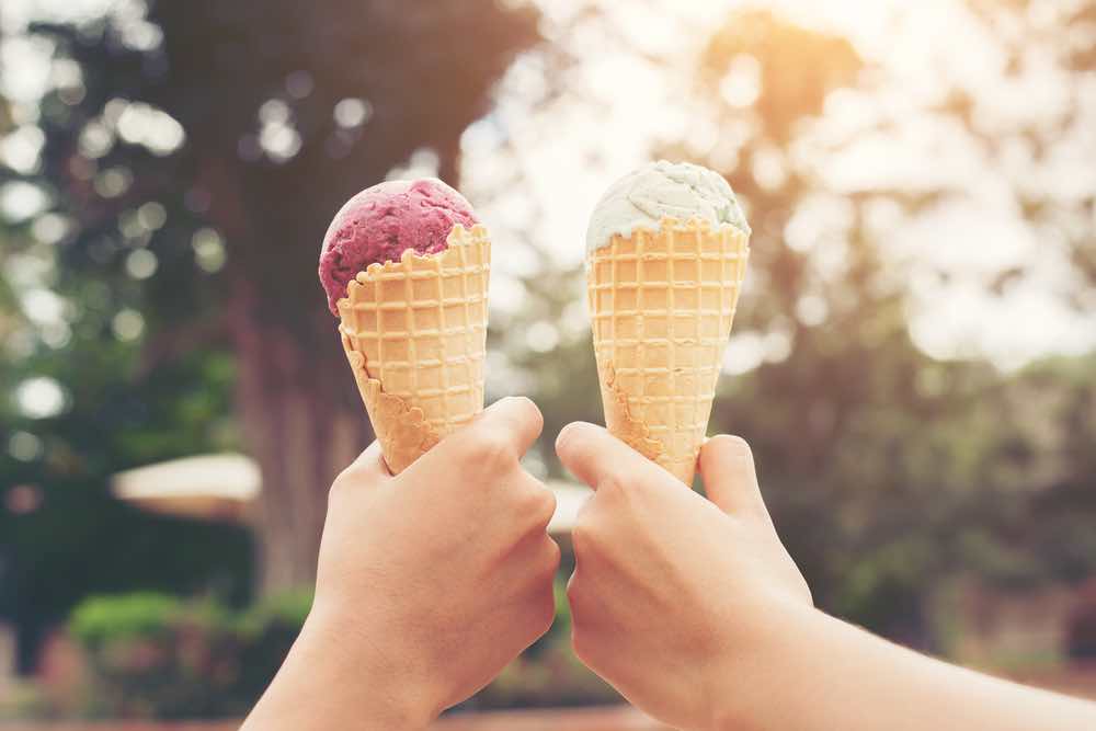 From laidback breweries to handmade ice cream there's plenty of dining and shopping for things to do in Maple Grove MN. 