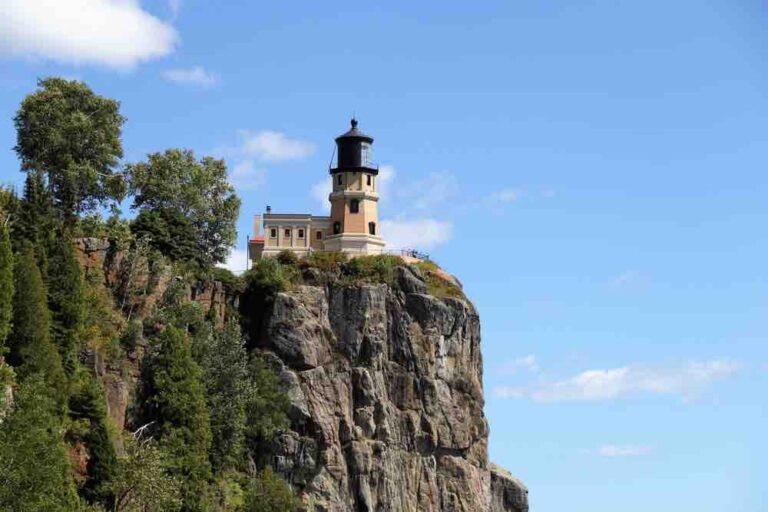 26 Fabulous Things To Do in Two Harbors MN