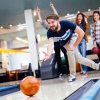 Friends bowling