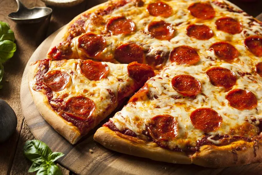 Pepperoni pizza.