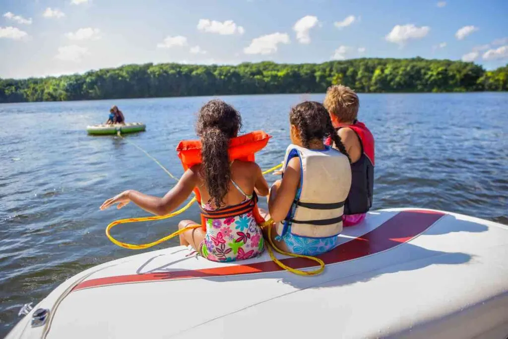 Boating on Lake Minnetonka