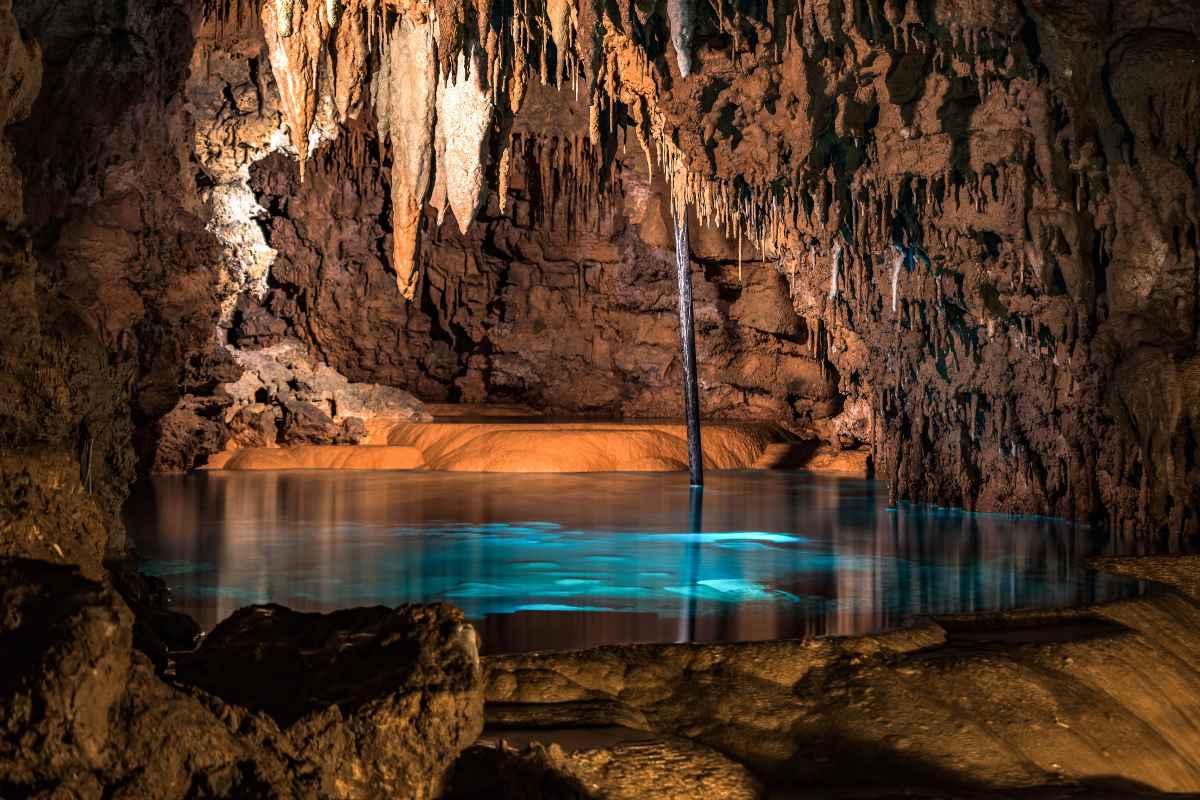 mystery cave wild cave tour