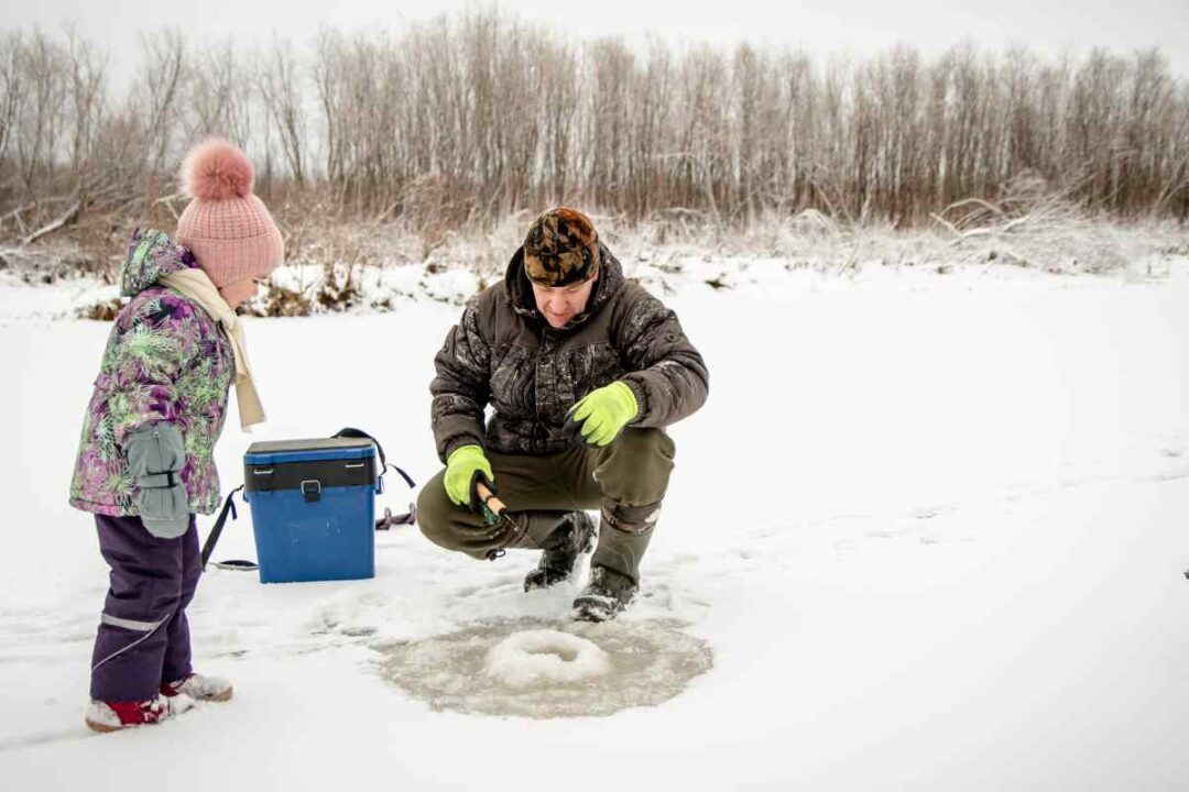 The Complete Red Lake Ice Fishing Guide