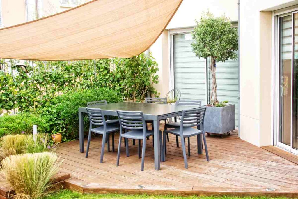 Small Deck