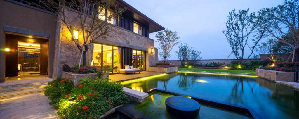 Modern Backyard Ideas