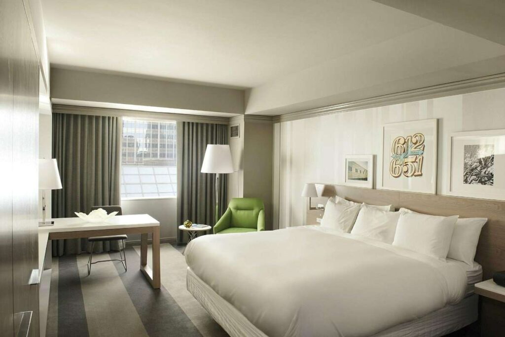 Radisson Plaza