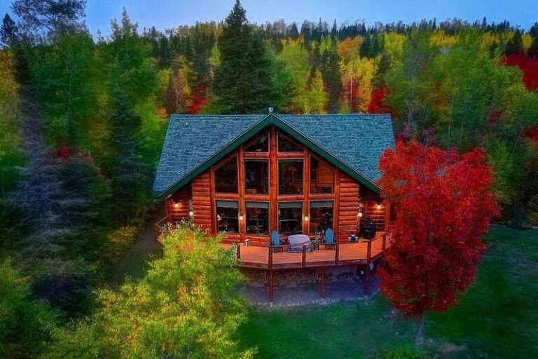 6 Stunning Cabins for Rent in Lutsen, MN Life In Minnesota