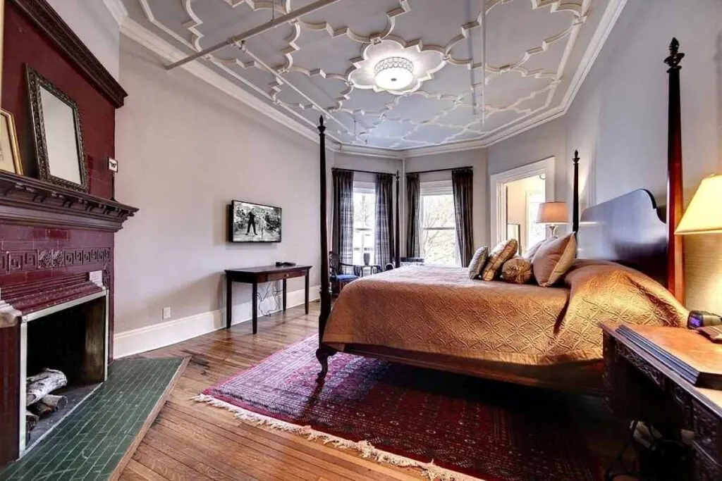 New Victorian Bed and Breakfast
