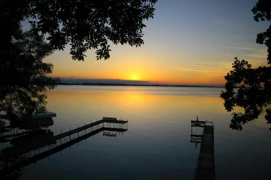 Sunset on Big Spirit Lake 