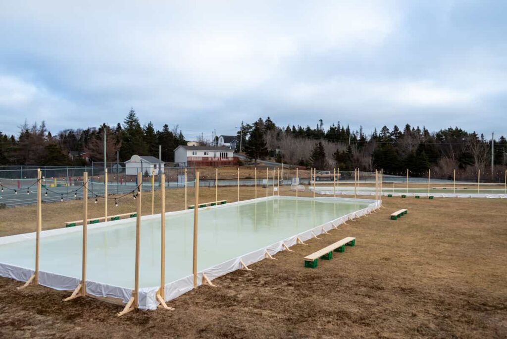 backyard hockey rink