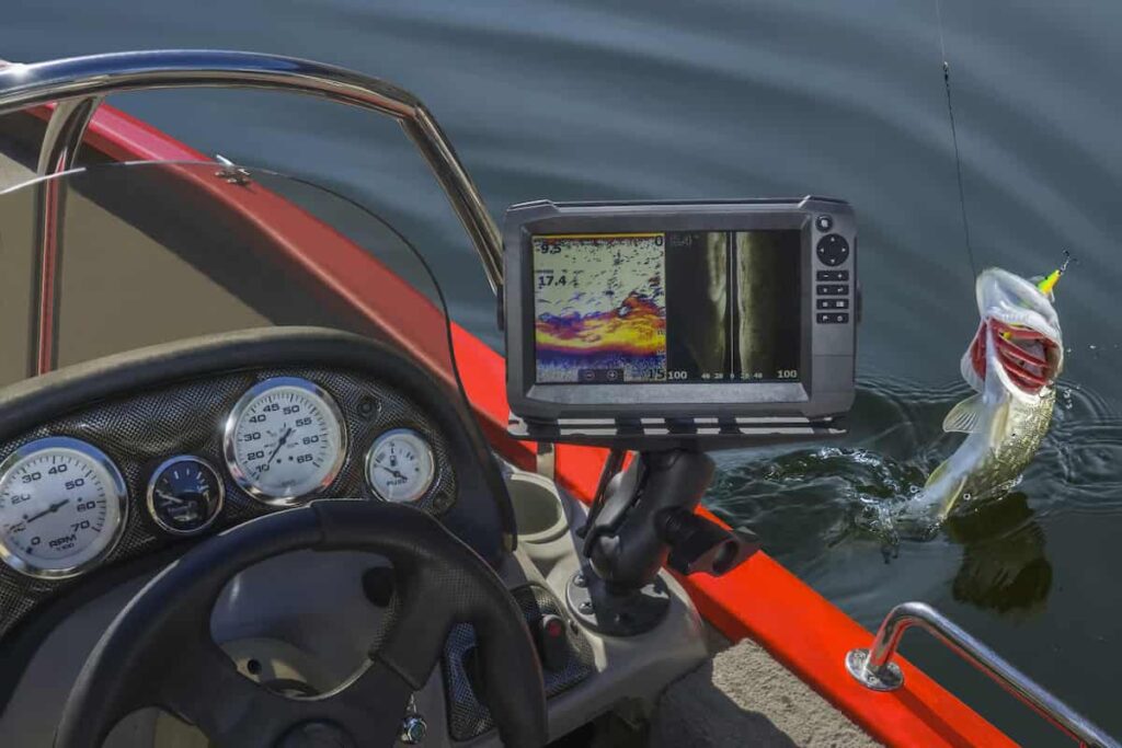 how to read a fish finder
