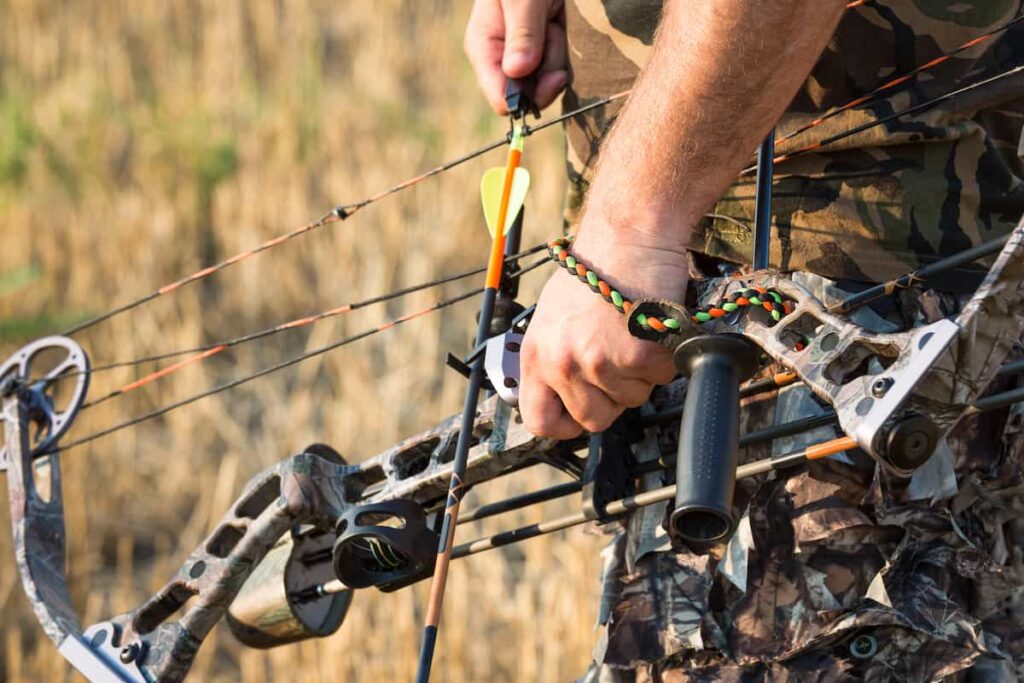 deer hunting bow