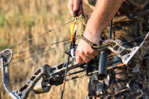 deer hunting bow